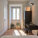 Design For Big Groups 4bed/3bath Appartement