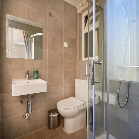 Design For Big Groups 4bed/3bath Apartment Lisbon