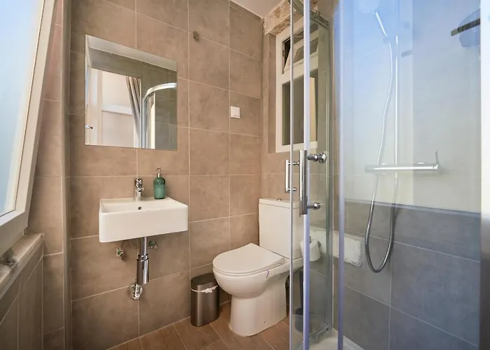 Design For Big Groups 4bed/3bath شقة Lisboa